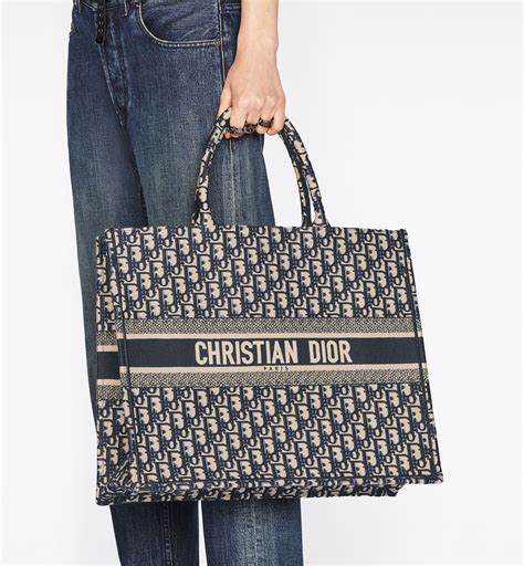 dior soft tote bag price|dior book tote price guide.